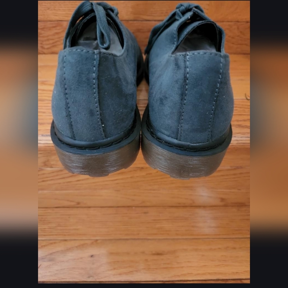 INC Men's Green Suede Shoes - Picture 4 of 9